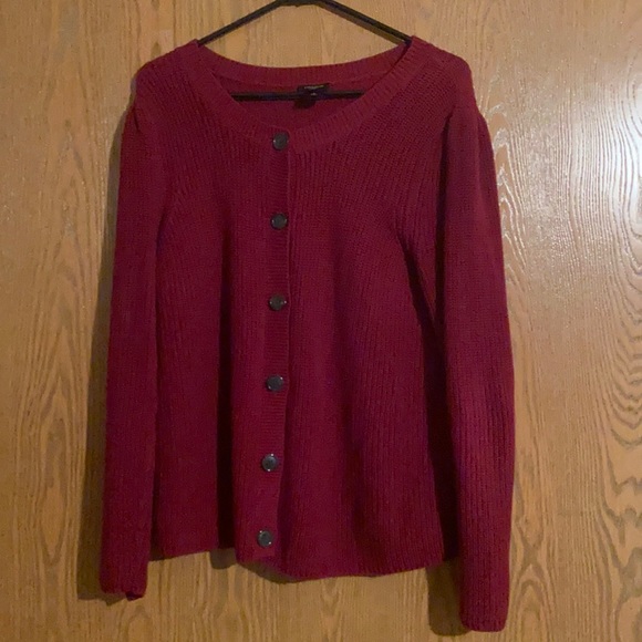 Ann Taylor Sweaters - 015 - NWOT a Ann Taylor Xl button down sweater